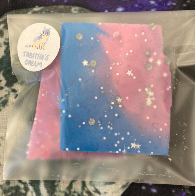 Birthday cake brittle wax melts