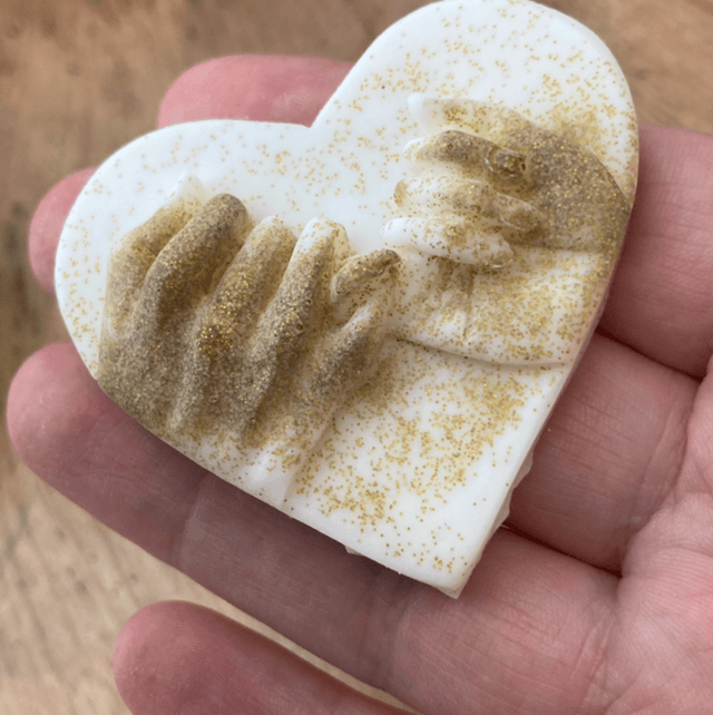 Custom made Friends forever wax melt 